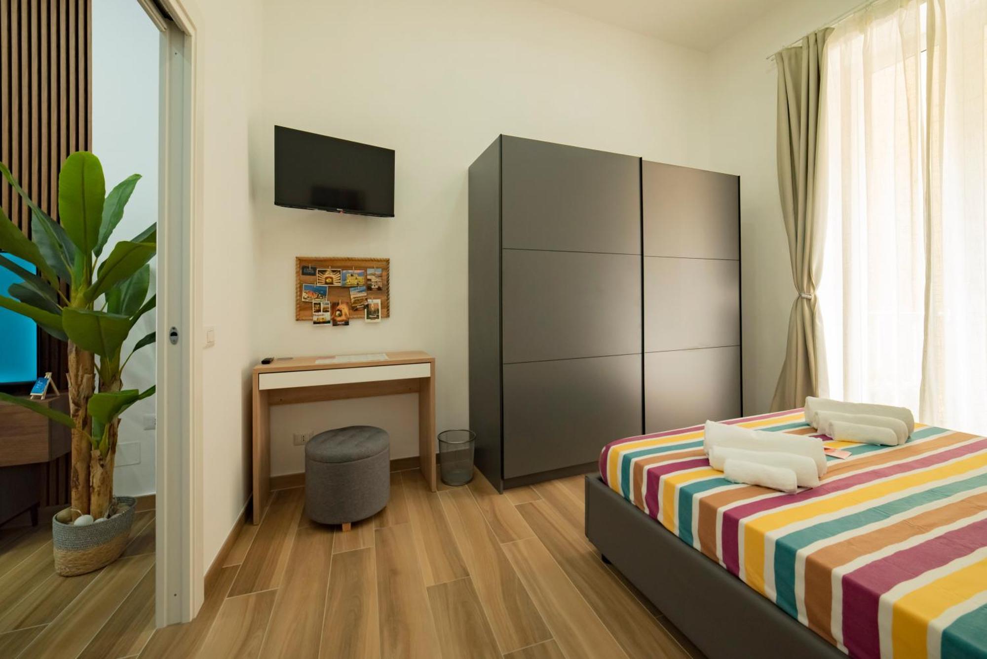 Portanova14 - Historic Center Apartment Napoli Esterno foto